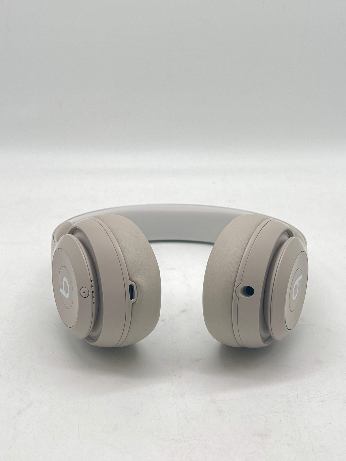 Beats Studio Pro Wireless Headphones – Sandstone MQTR3LL/A