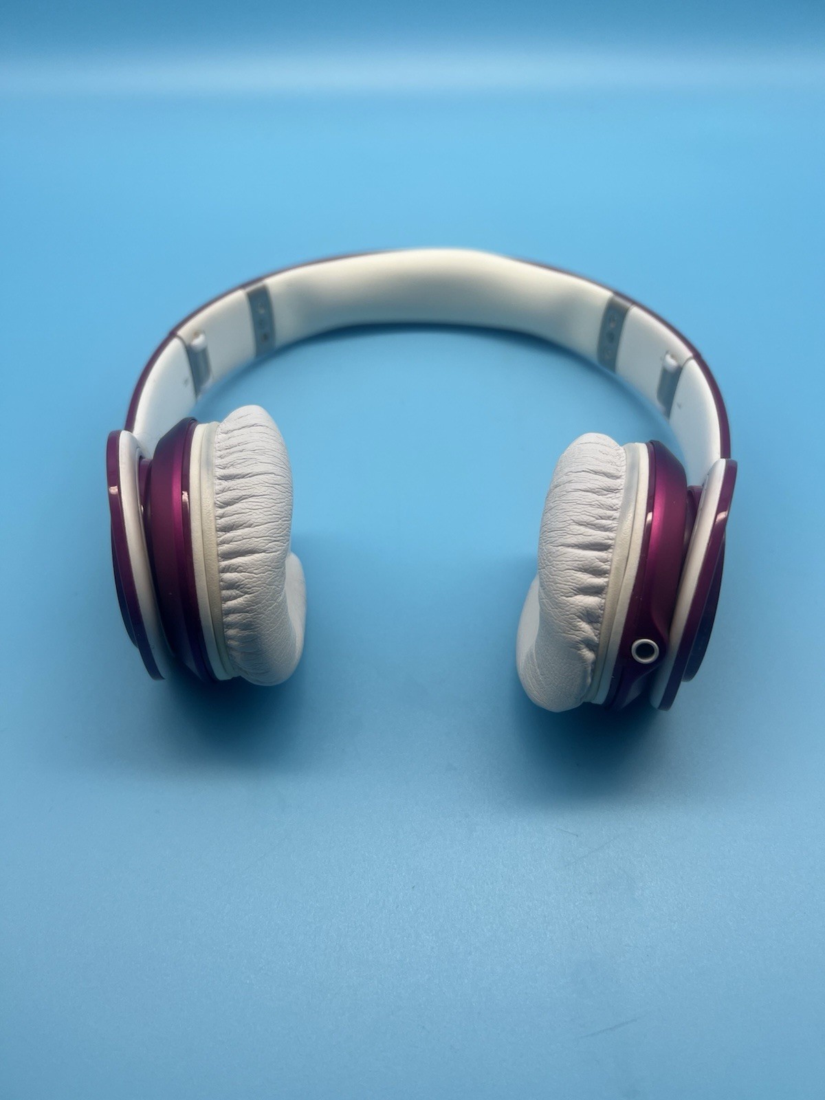 Beats Dr Dre Solo HD Metallic Magenta Headphones WIRED Case And Wire Included