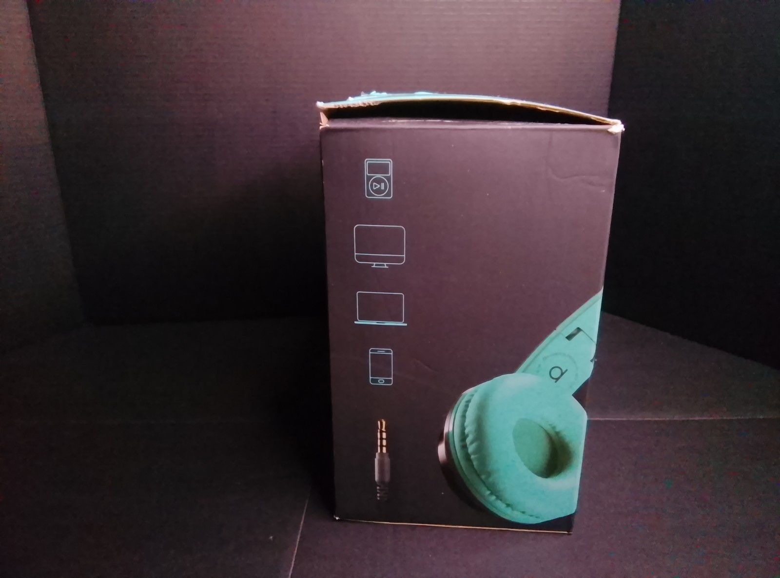 ARTIX CL750 On-Ear Headphones Wired with Mic — Noise Isolating Plug in Headphone