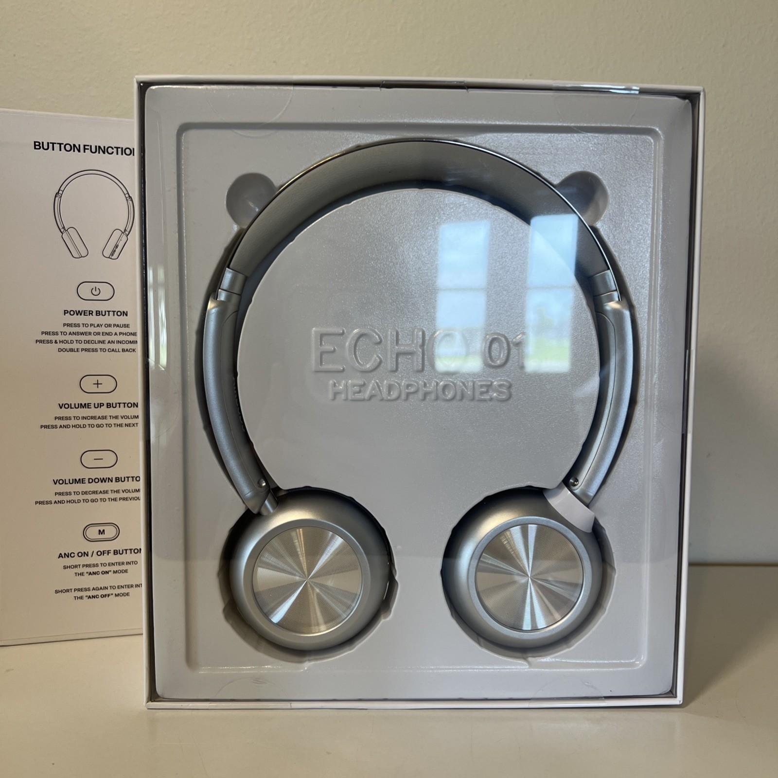 Airbuds Headphones Over-Ear Bluetooth Wireless 80s Retro- 30 Hrs EVHO 01.