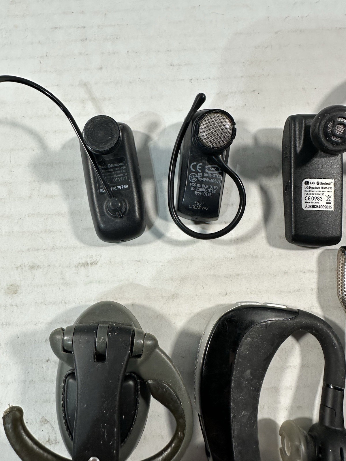 Used Bluetooth Earpiece Mixed Brands LG, Motorola, Verizon Lot of 7 Not Tested