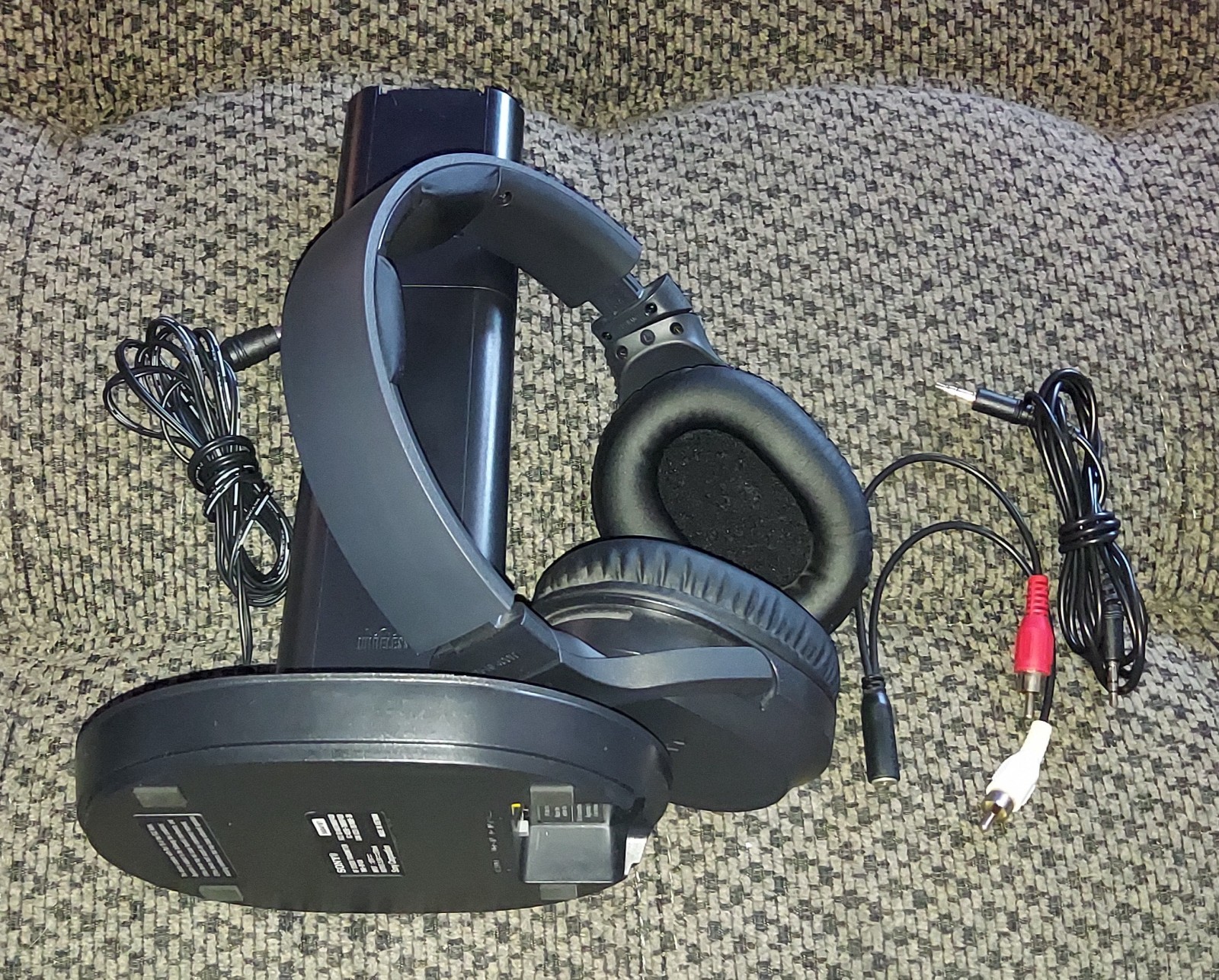 Sony WH-RF400R Wireless Home Theater Headphones for Watching TV, Movies,Sports