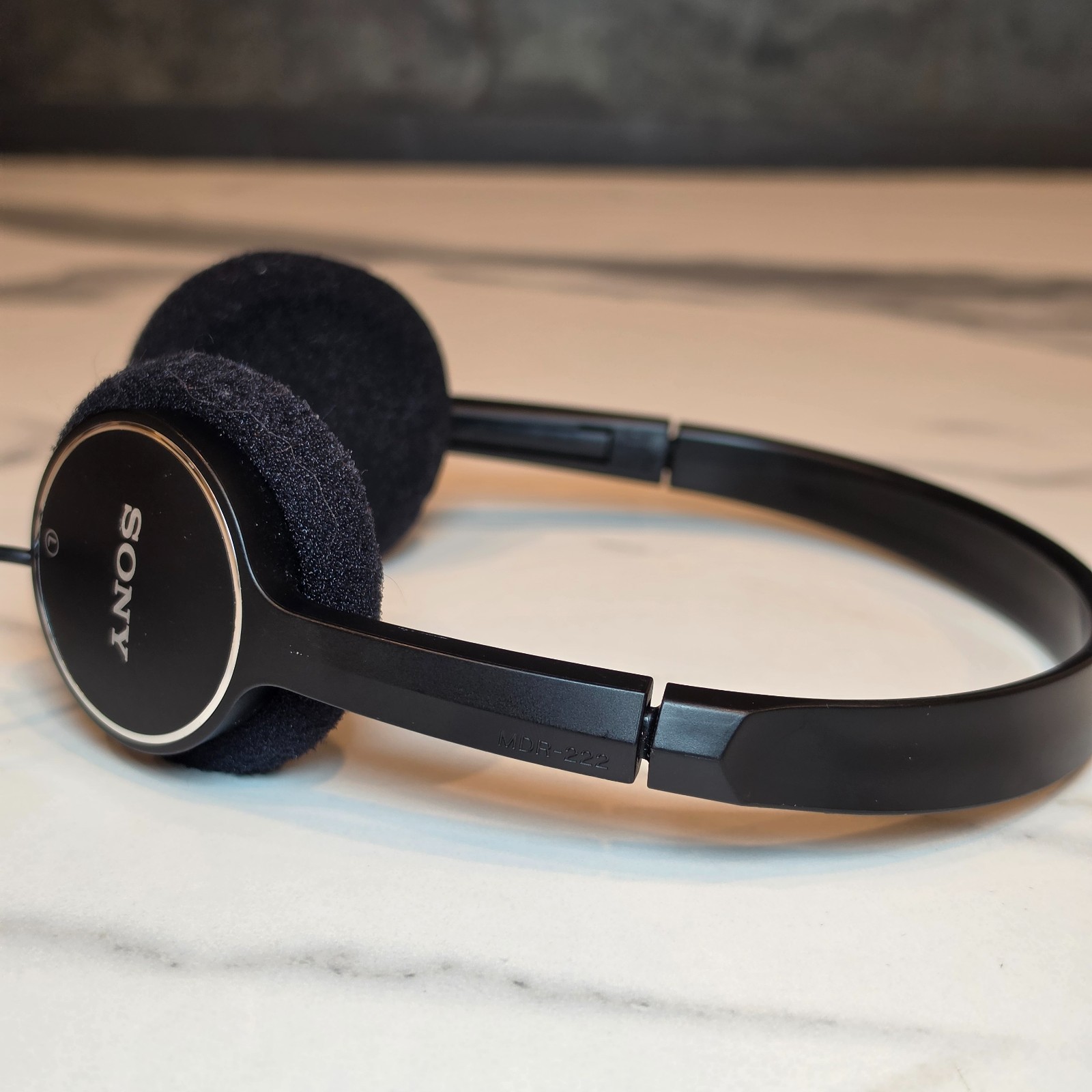 Sony MDR-222 Headphones – Made in Thailand – Excellent Working Condition