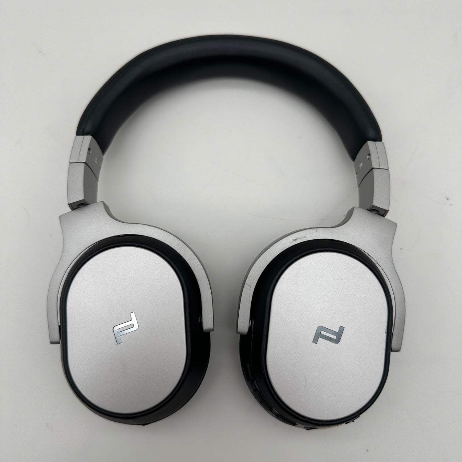 KEF Porsche Design Wireless Over-Ear Bluetooth Headphones Black