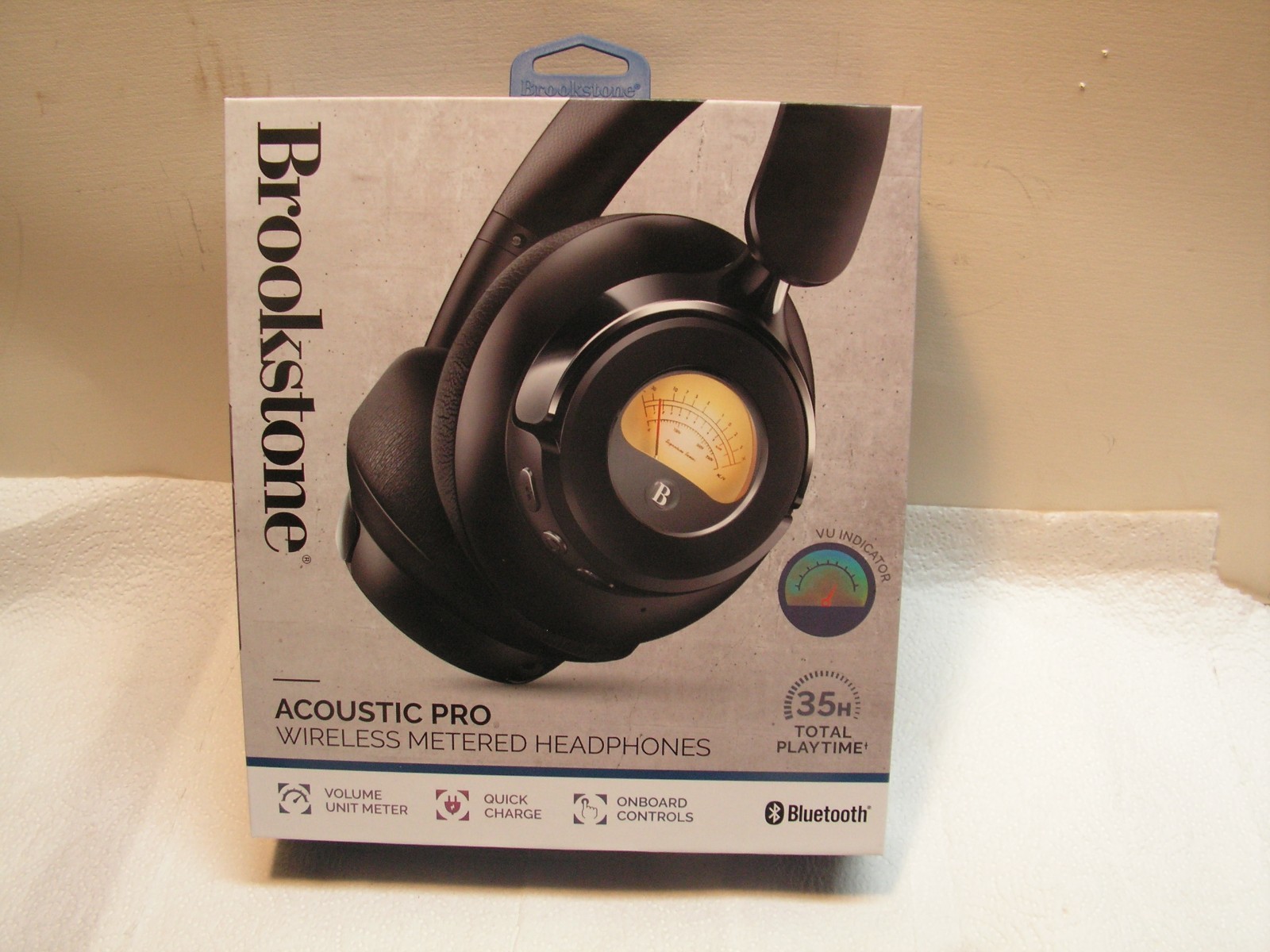 Brookstone Acoustic Pro Wireless Metered Headphones 35 Hours Bluetooth NEW