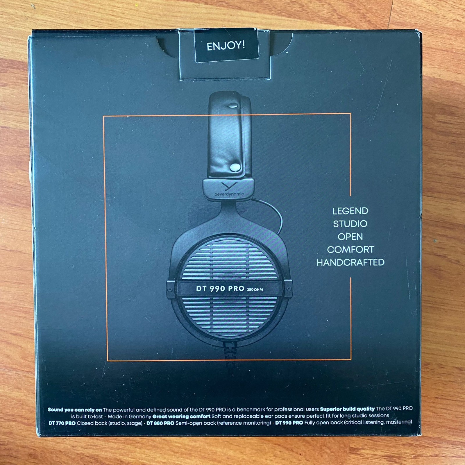 Beyerdynamic DT 990 PRO 250 Ohms Studio Headphones – Black