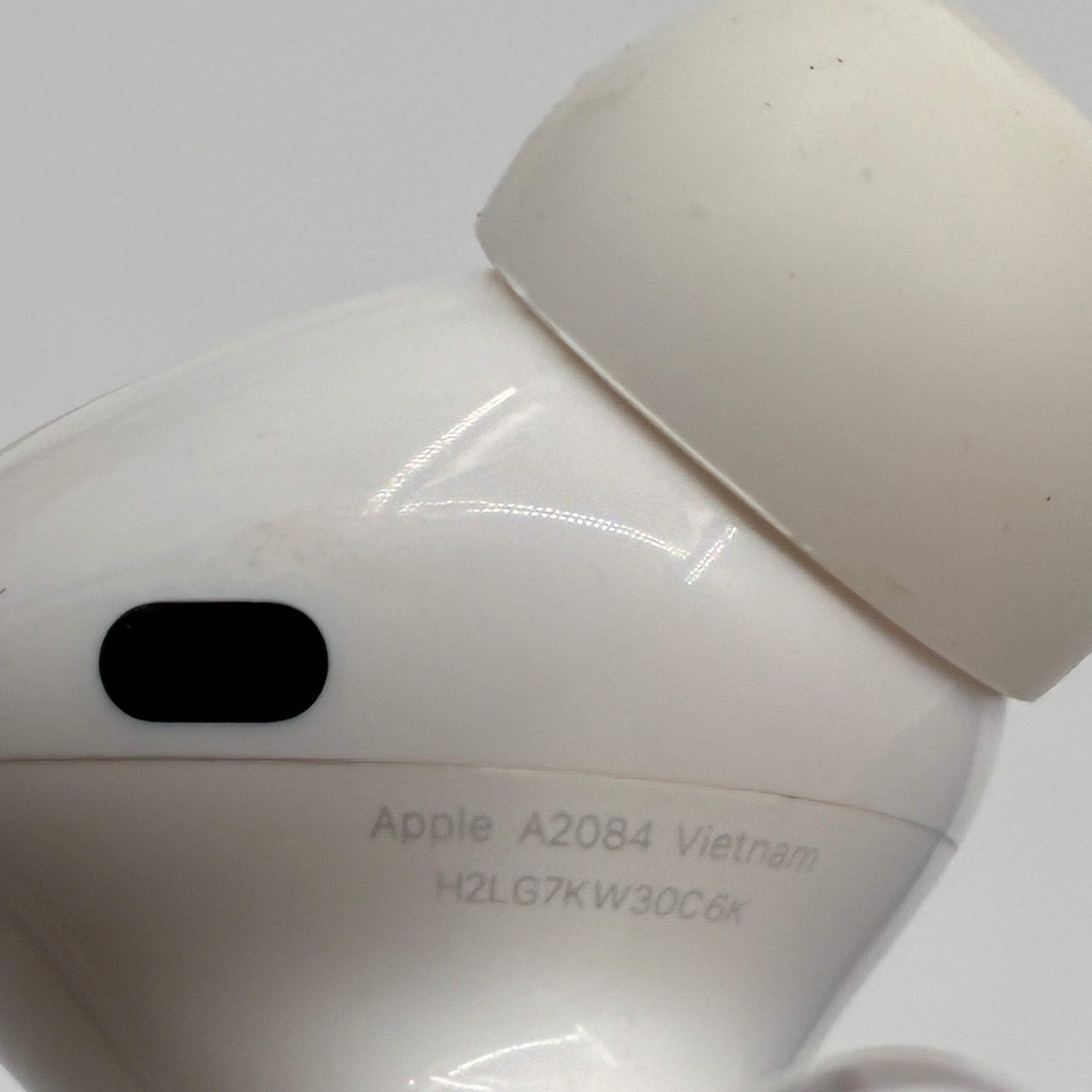 Apple AirPods Pro 1st Gen A2084 A2083 A2190 Wireless ANC Case – Used A
