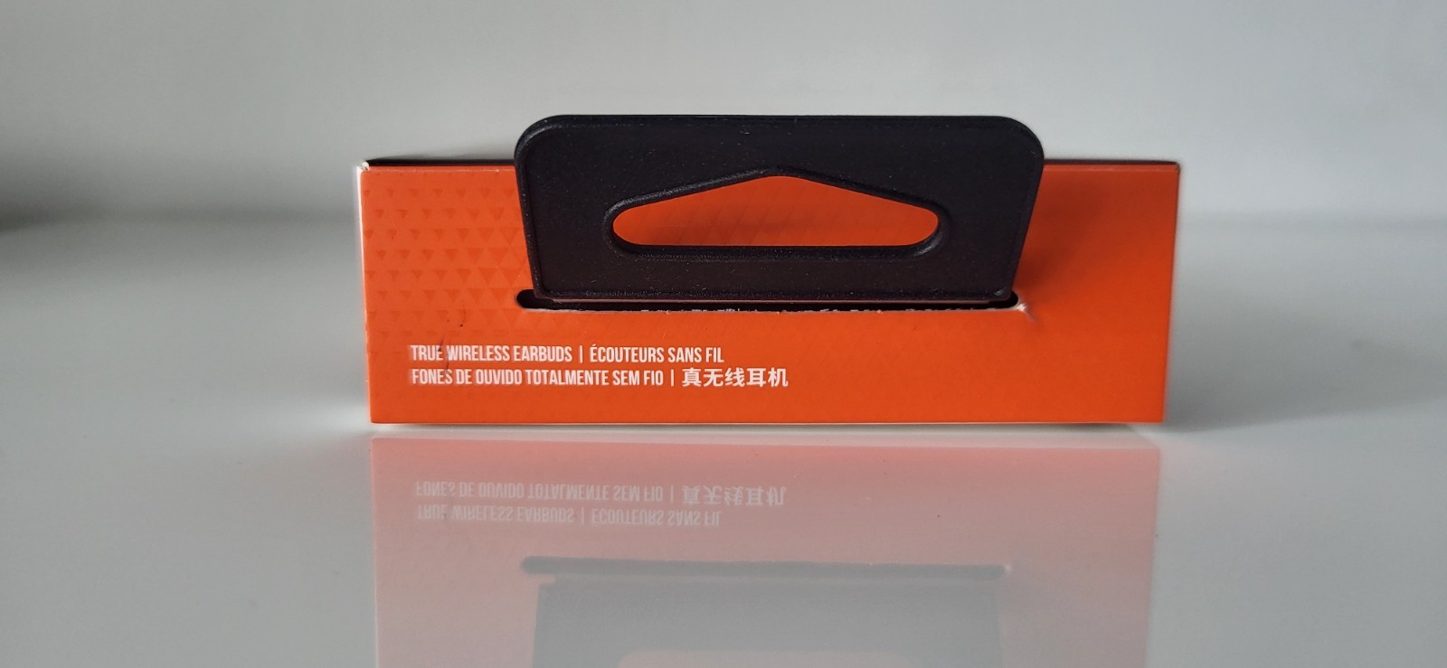 JBL Vibe Beam True Wireless Earbuds Bluetooth 5.2 w/ Charging Case 32H – New