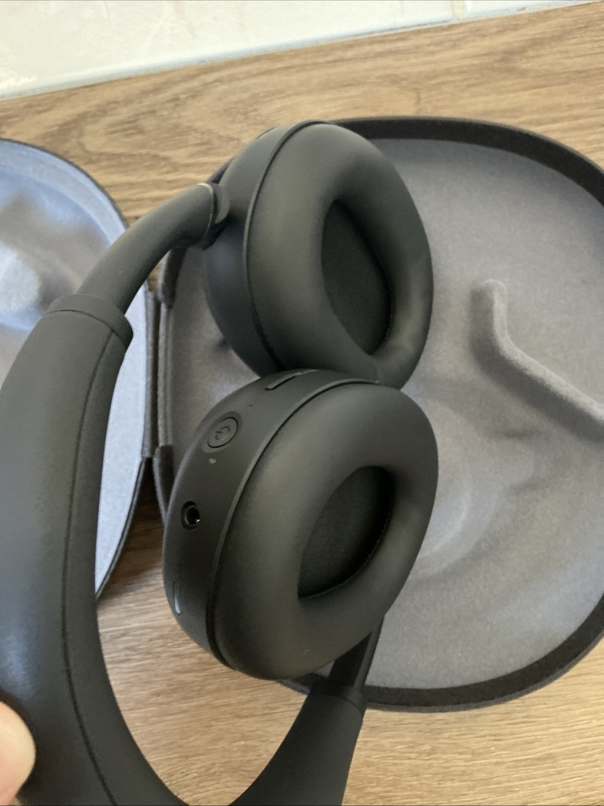 Genuine Sony WH-1000XM6/B THE Best Wireless Noise Canceling Headphones – Black