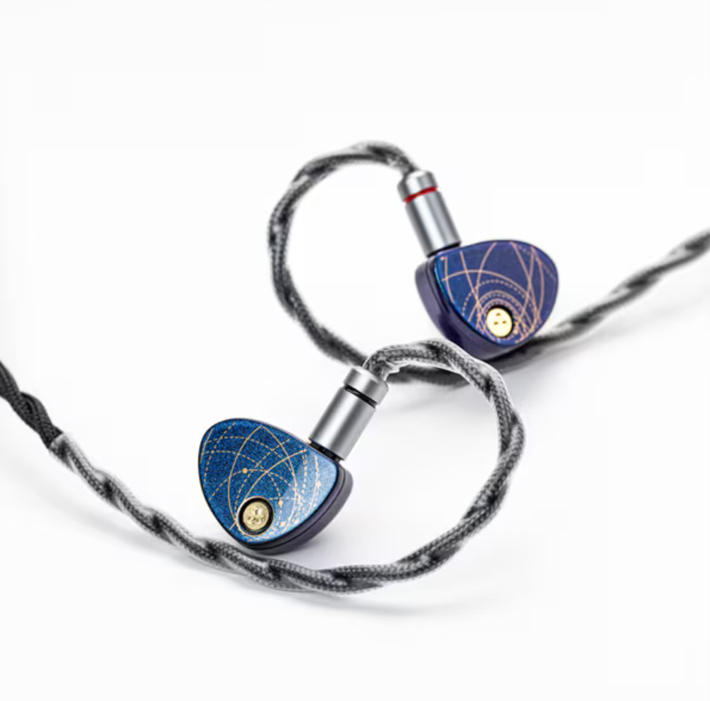 MOONDROP Star Light IEM Type-C 4.4mm Balanced Plug Earphones