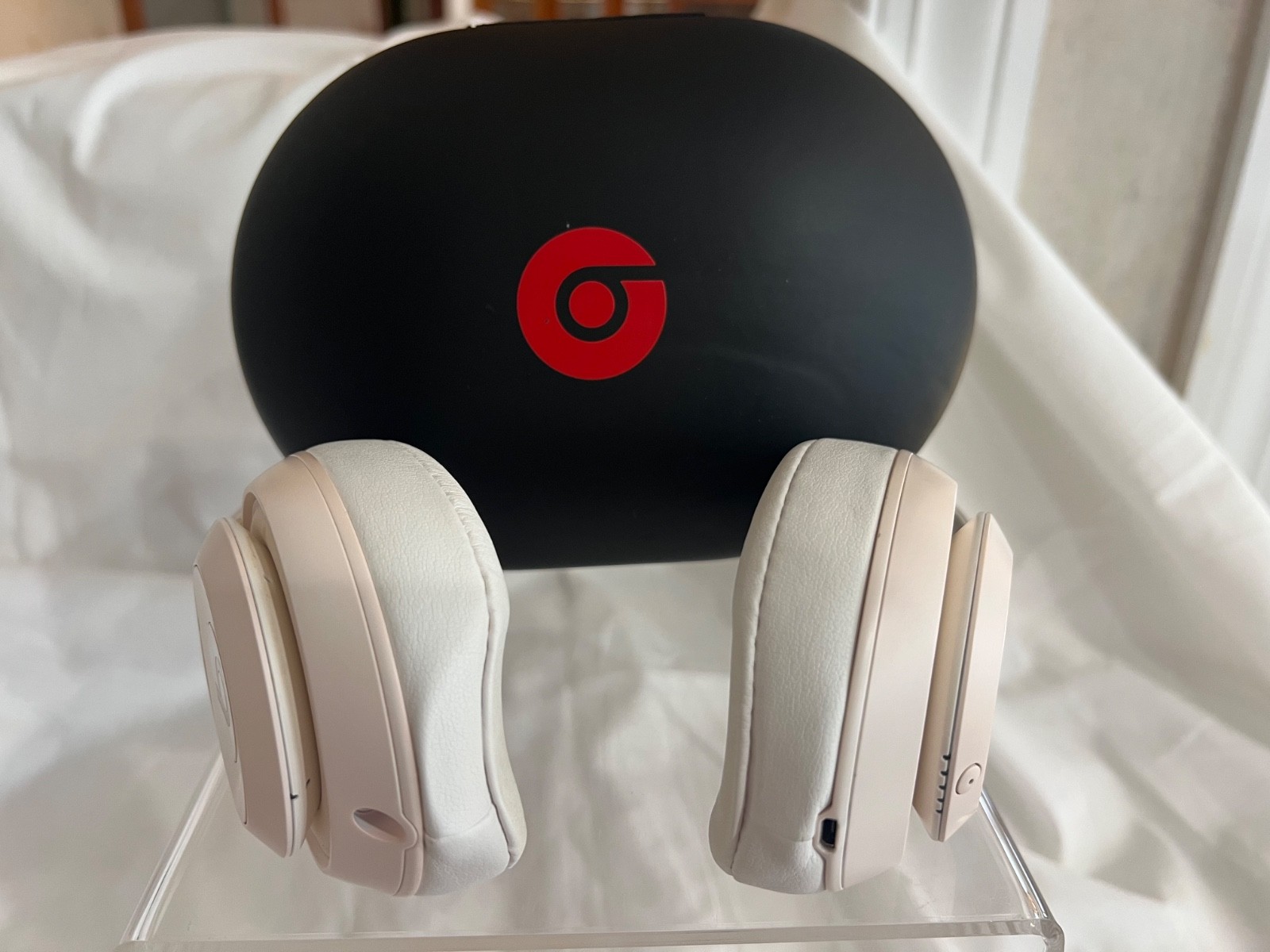Beats Dr Dre Solo 3 Wireless Headphone Bluetooth Noise Cancell Champagne Overear