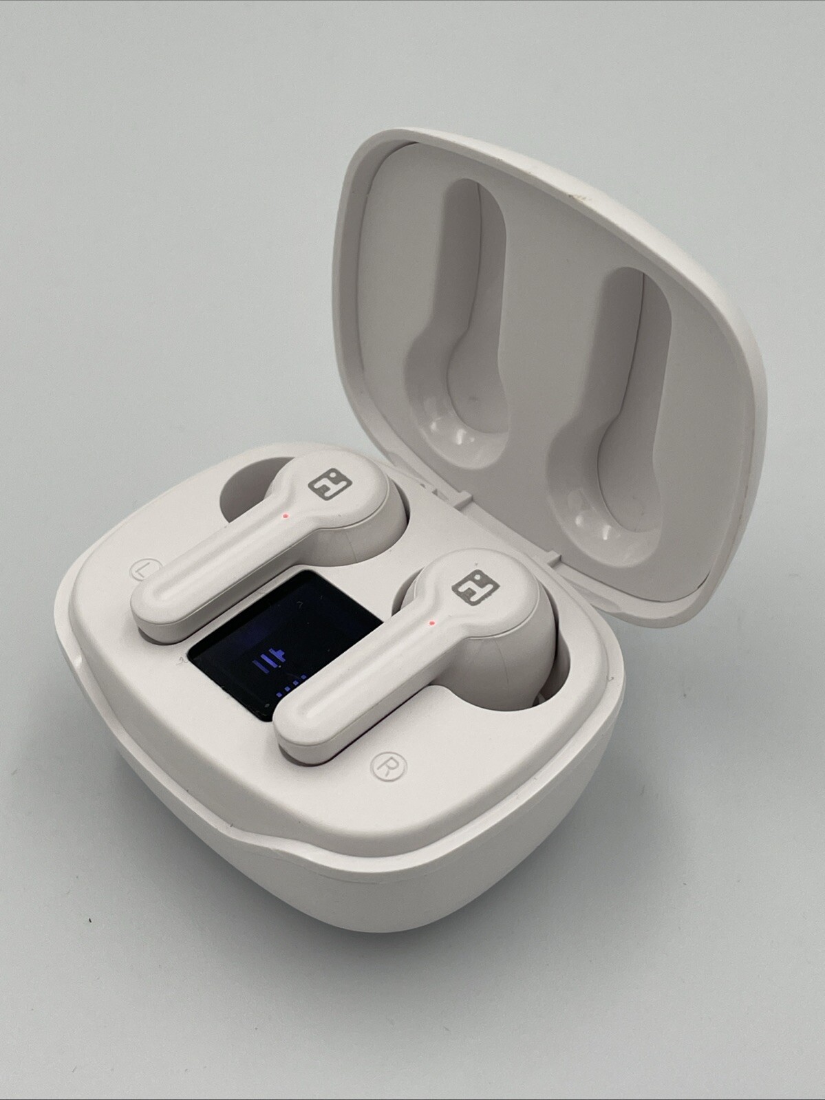 iHome BLUETOOTH EARBUDS TRUE WIRELESS WHITE XT-49 ‼️Read