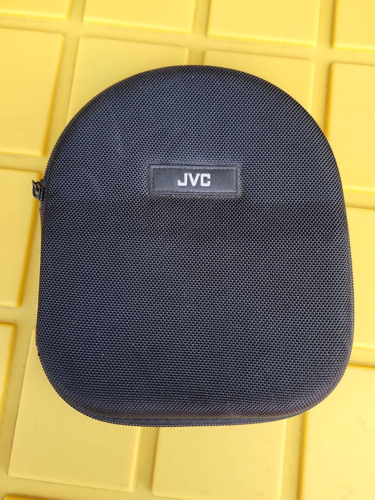 JVC HA-NC250 Wired, Noise Cancelling Headphones Black w/ Case, Tested, Works GR8