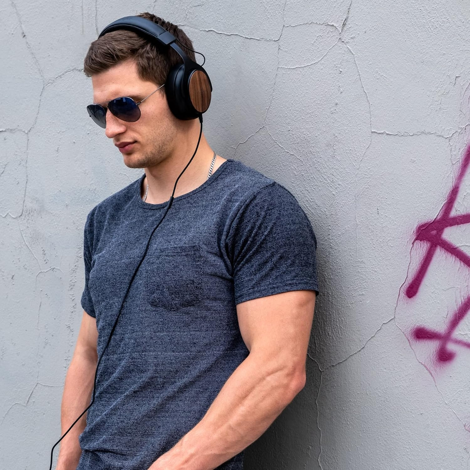 Ov21 Pro Studio Monitor Headphones with Mic – Detachable Cable for Music & Podca
