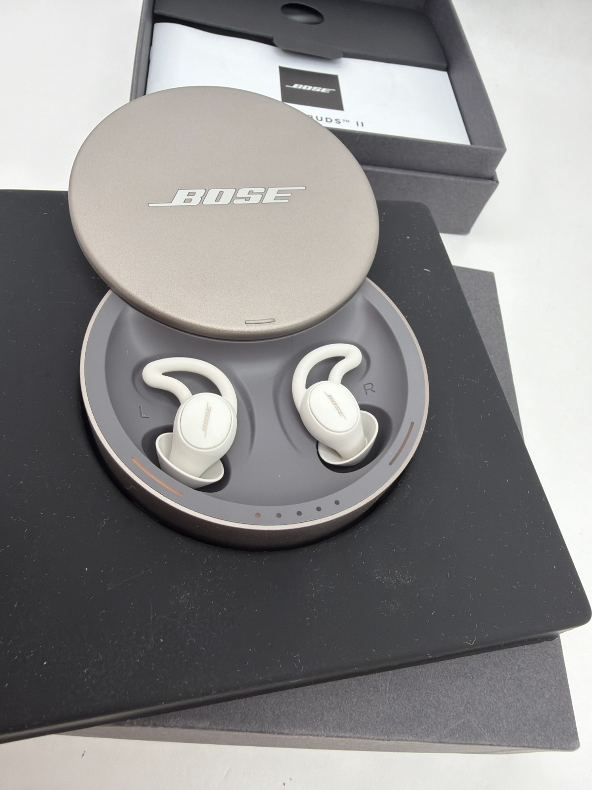 Bose Sleepbuds II Wireless Bluetooth Earbuds – White (READ!!!)