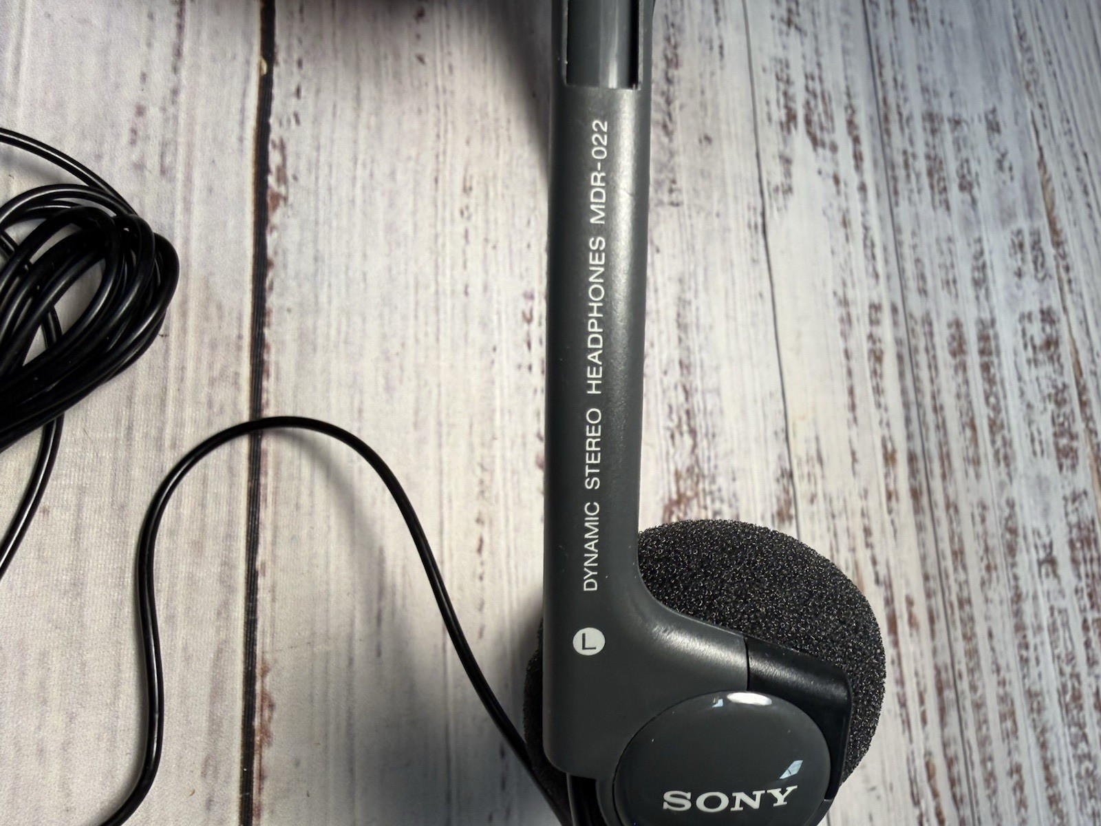 Sony MDR-022 Adjustable Wired Headphones w/3.5mm Minijack – Tested and Working!
