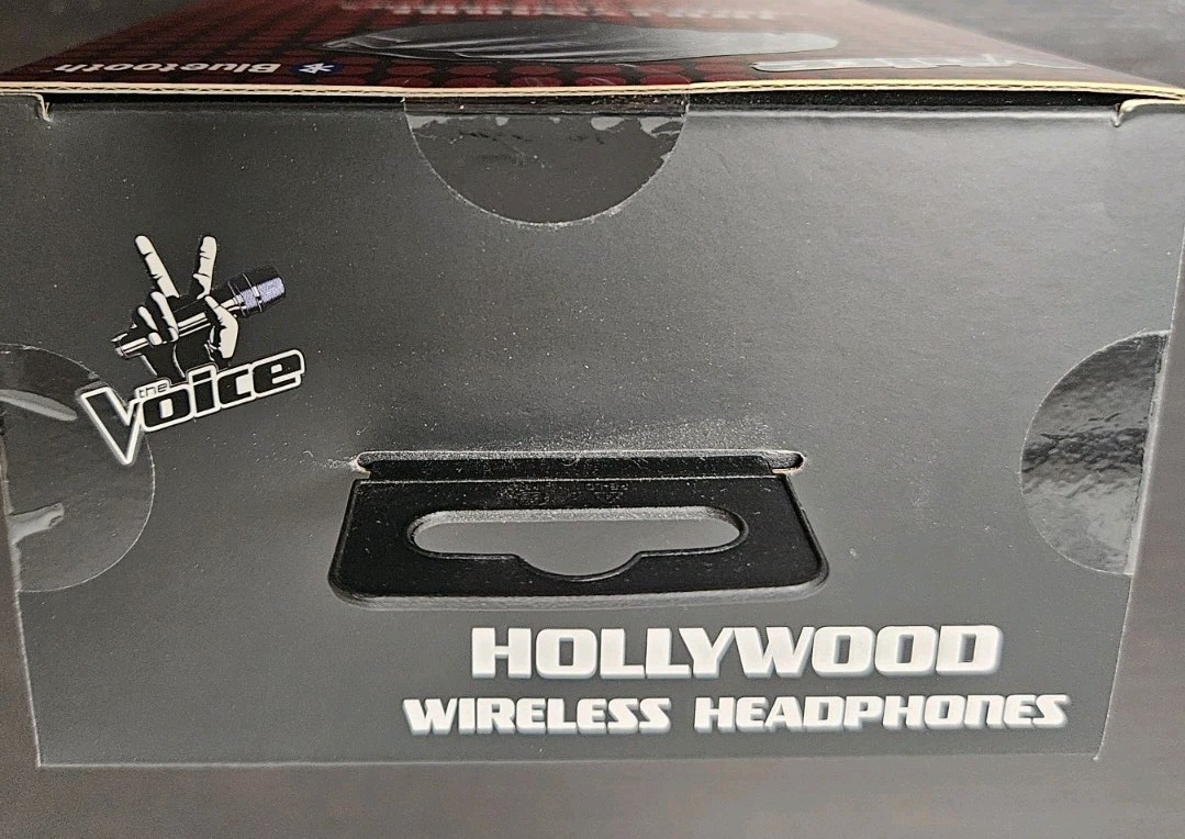 The Voice Hollywood Bluetooth Wireless Headphones