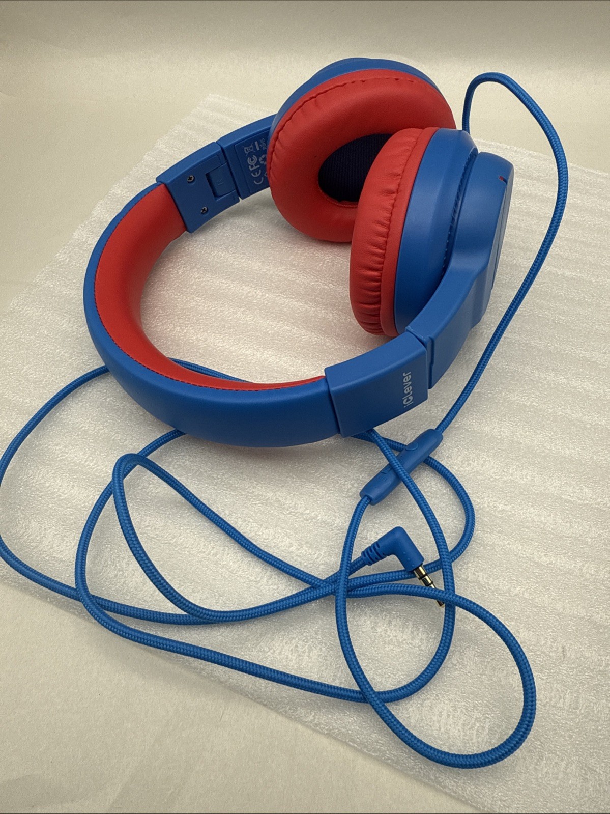 iClever Kids Headphones For School Travel, Safe Volume, Over-Ear Girls Boy *READ