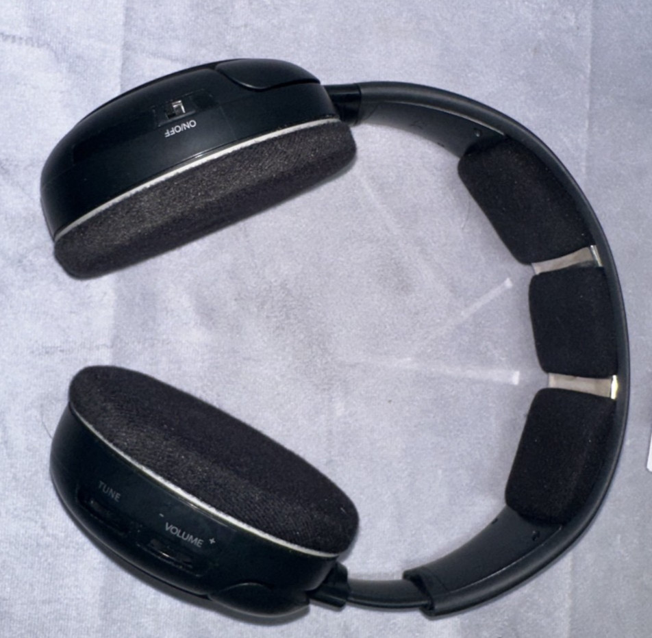 Sennheiser RS 120 II On-Ear Wireless Stereo Headphone System – Black -USED/WORKS
