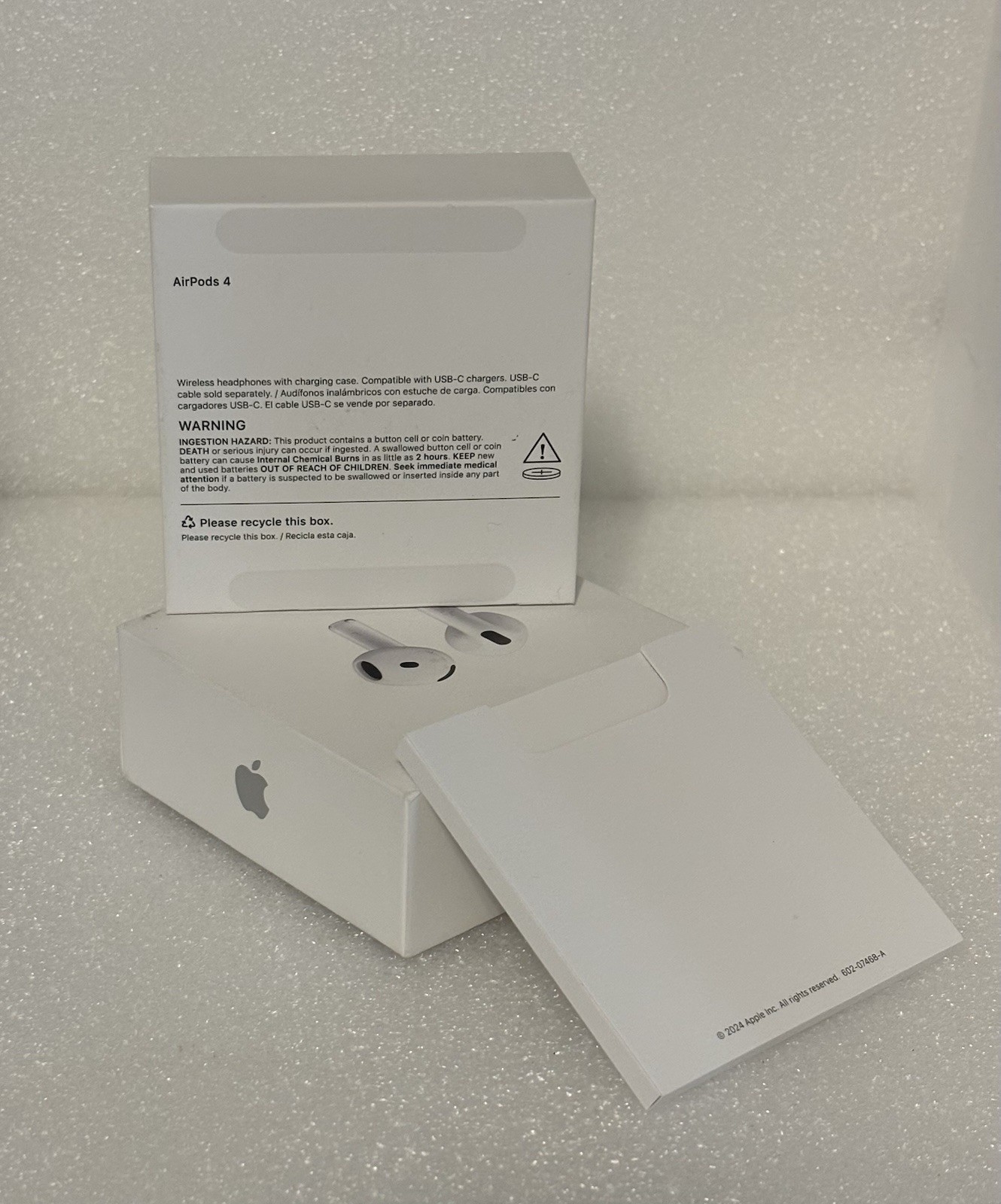 Apple AirPods 4 Wireless Bluetooth In-Ear Earbuds- White EMPTY BOX ONLY