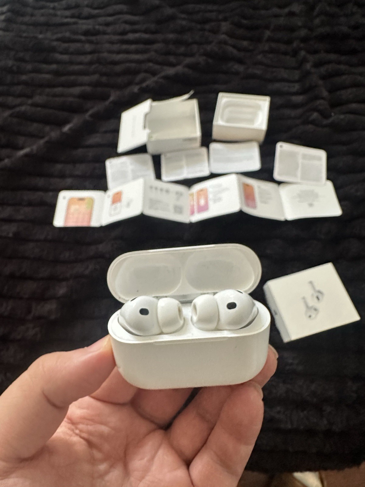 Apple AirPods Pro 3 Wireless Earbuds USB-C Case w/Replaceable Ear Tips