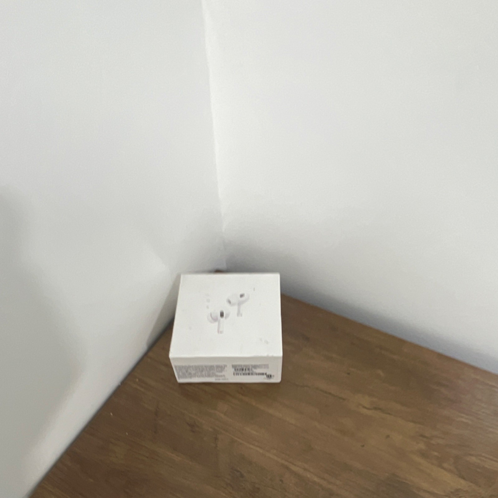 Apple AirPods Wireless Bluetooth In-Ear Earbuds White Double 2020s
