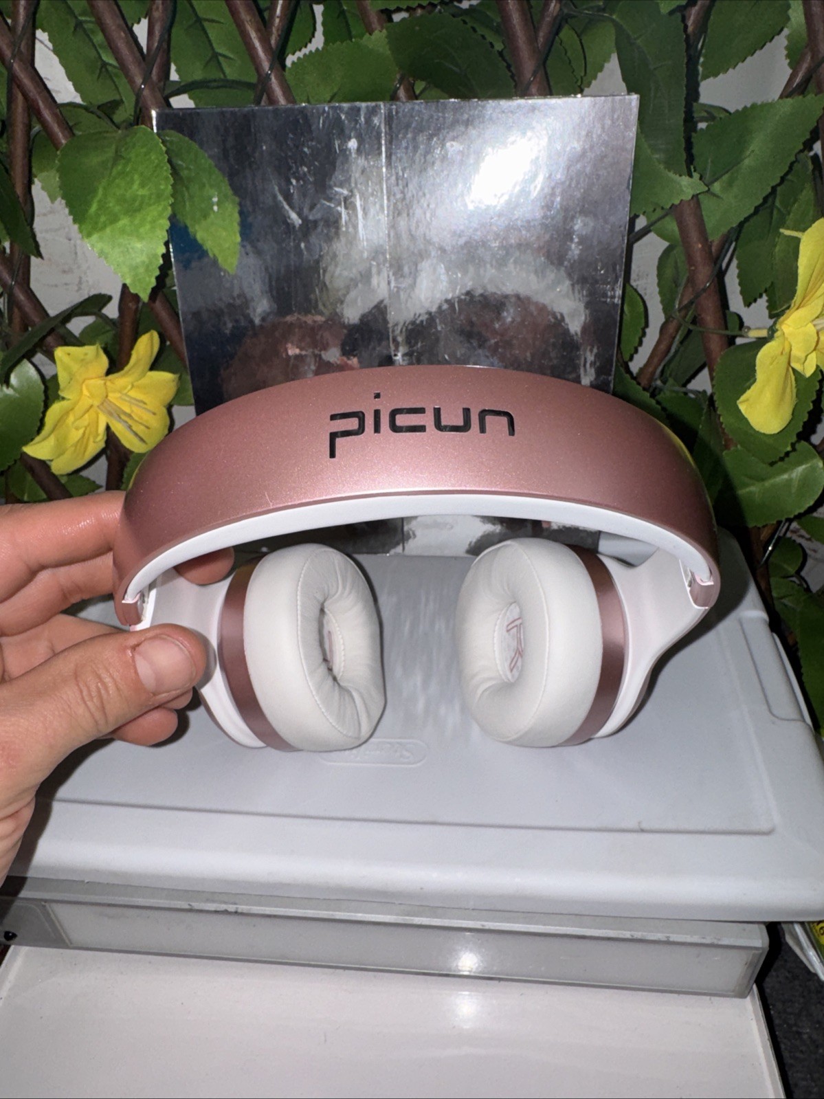 Picun P26 Wireless Stereo Headphones Extra Base ￼