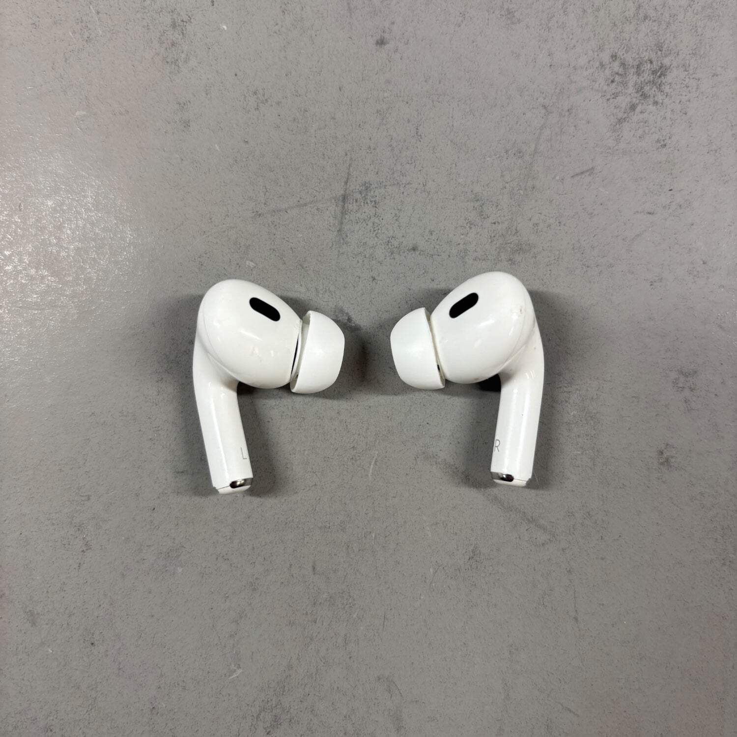 Apple AirPods Pro 3rd Gen with MagSafe Charging Case A2700