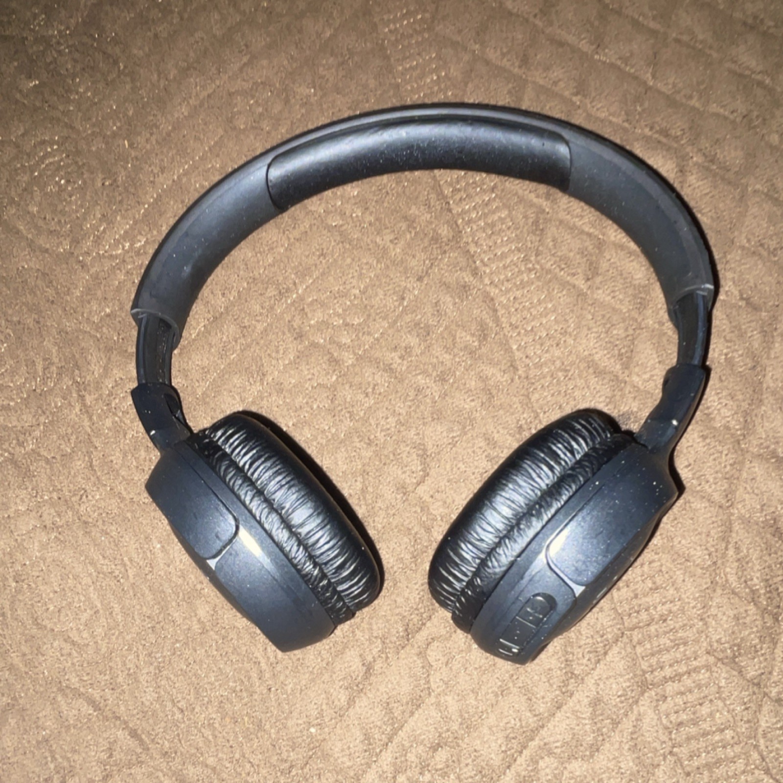 JBL Black On-Ear Headband Headphones Double Earpieces Ear-Pad (On the Ear)