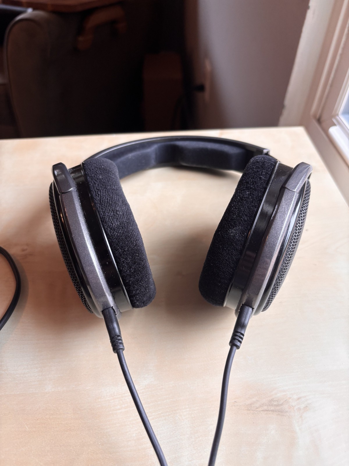 Sennheiser HD 650 Over Ear Headphones – Gray/Black