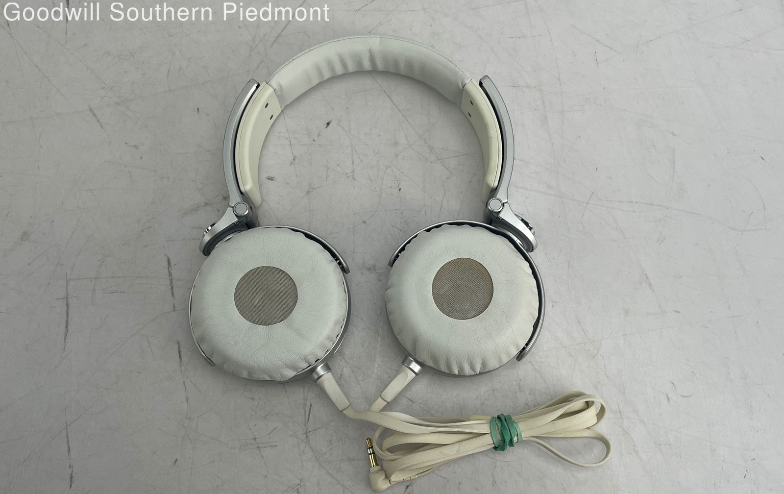 Sony MDR-XB610 EXTRA BASS 40mm Driver Headphones – Tested