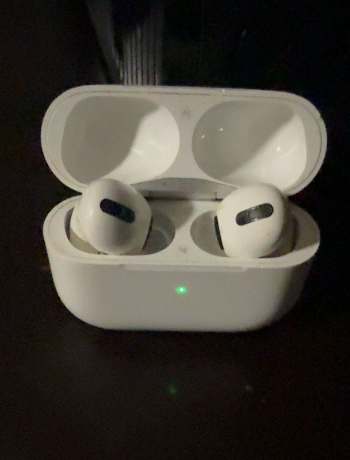 Apple AirPods Pro White In-Ear Bluetooth Earbuds w/ Case, ANC, Wireless Charging