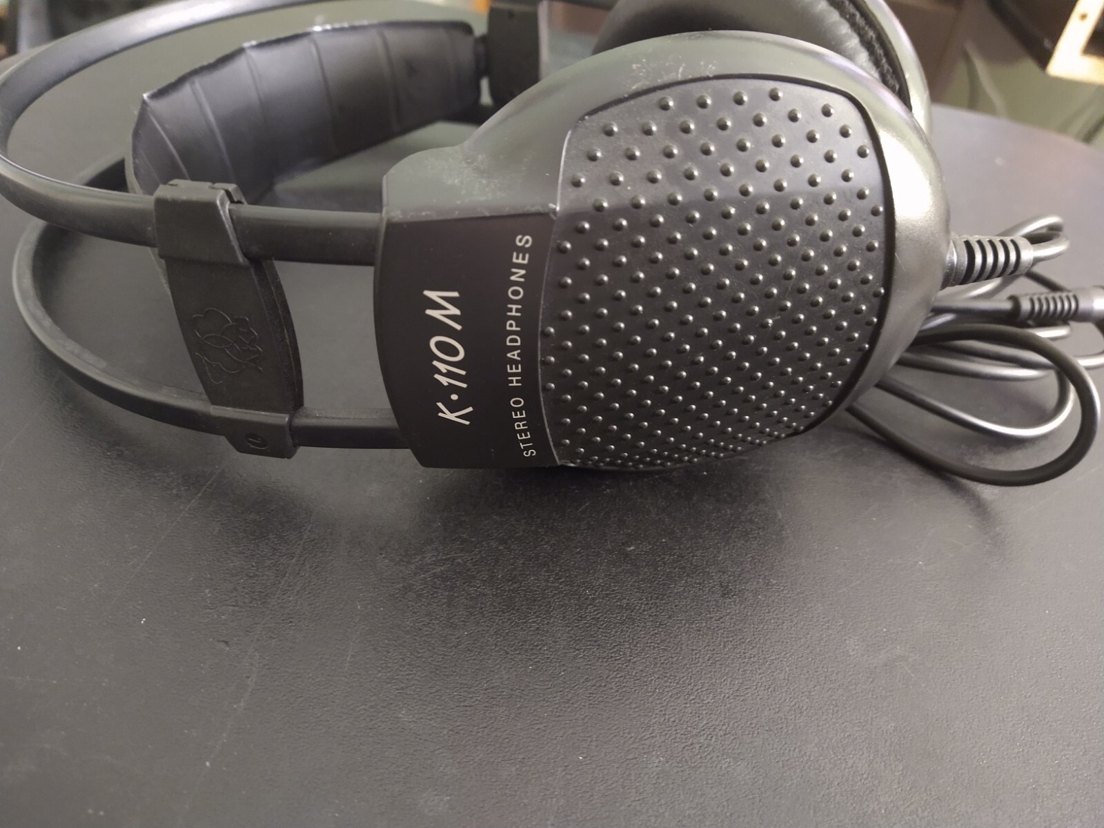 AKG Circumaural Stereo Headphones #K110M