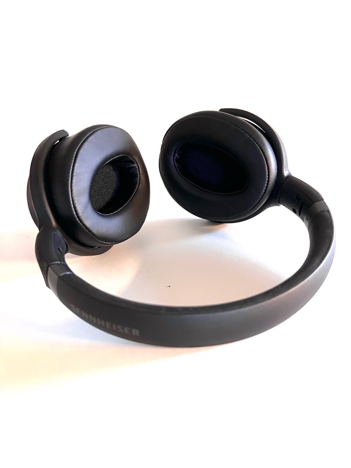 WIRELESS HEADPHONES Sennheiser HD 4.40 BT Wireless Over Ear Headphone
