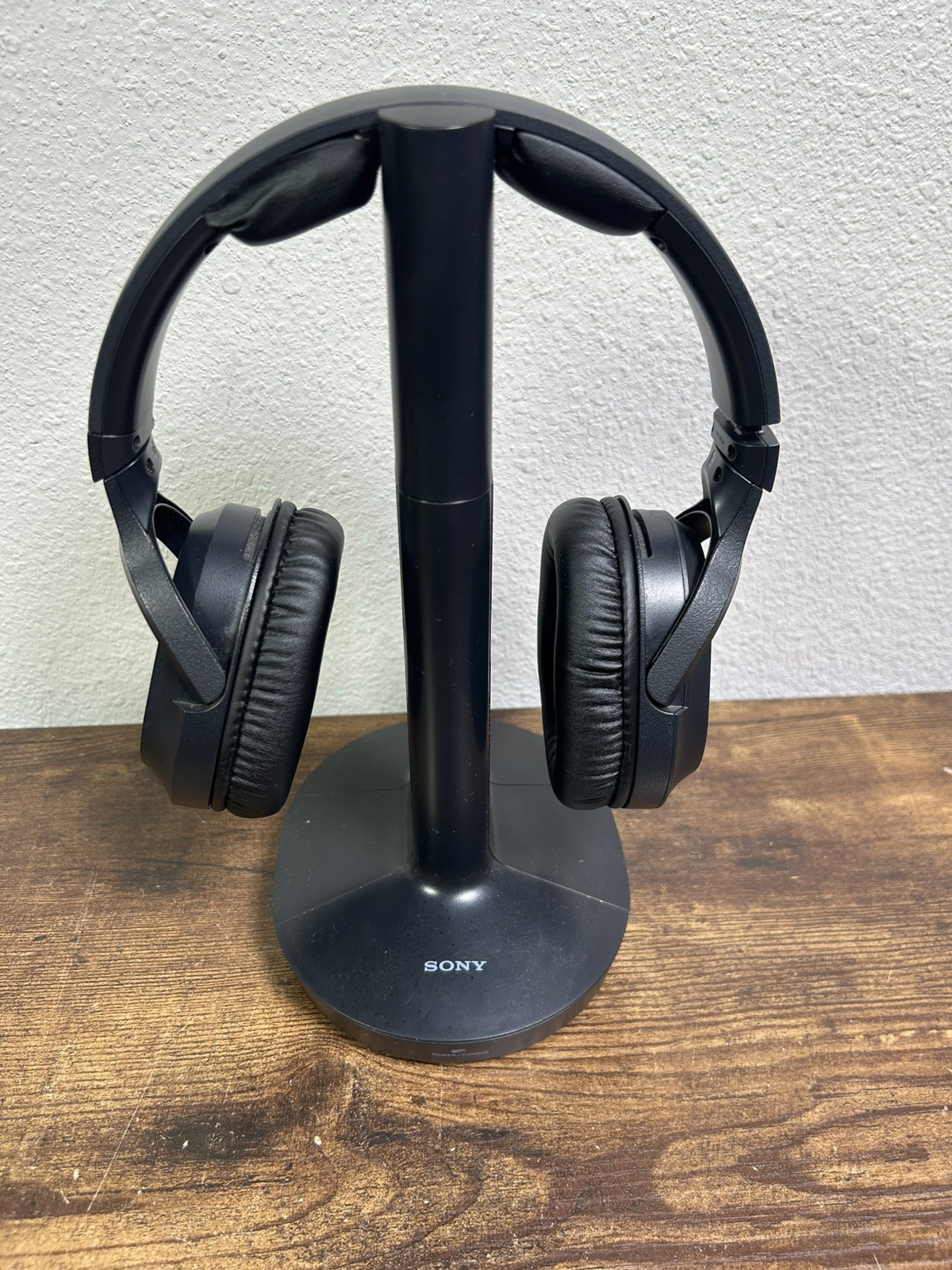 Sony WH-RF400 Wireless Home Theater TV Headphones WHRF400 (no Cables )