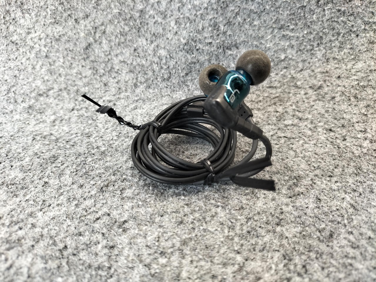 Ultimate Ears Triple.Fi 10 Triple Driver IEMs – Pro Triple BA, Exc Condition