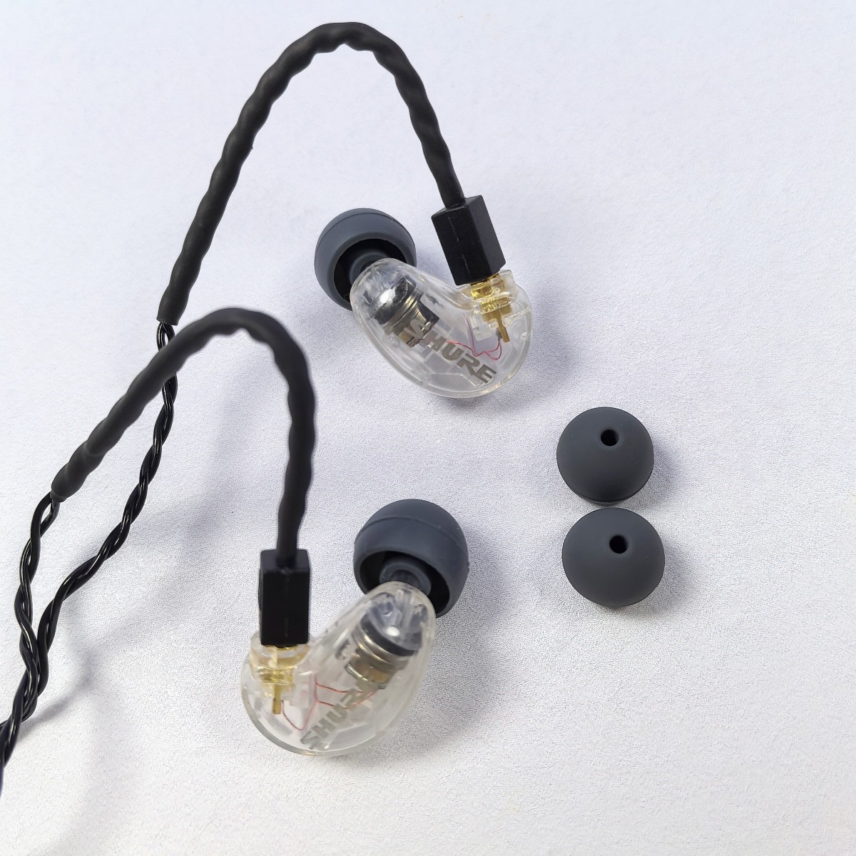 Shure SE215 Sound Isolating Wired Earphones In-Ear 3.5mm Jack Headphones Colors