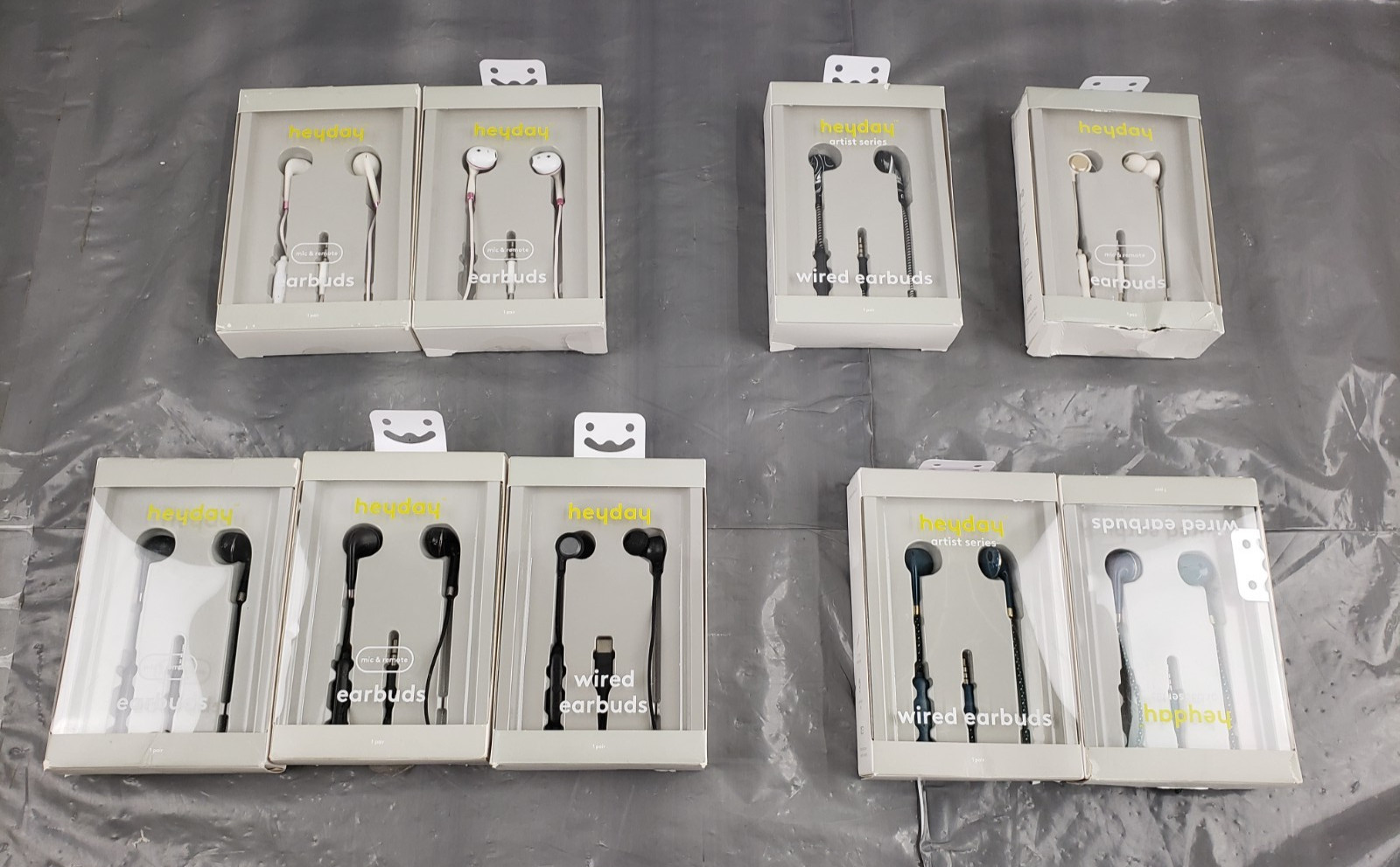 New LOT OF 9 heyday Corded Earbuds 3.5mm Plug Micro with Remote Comfort Fit