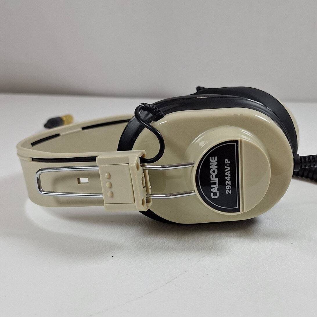 Califone 2924AV-P Headphones with Coiled Cable & 3.5mm Adapter