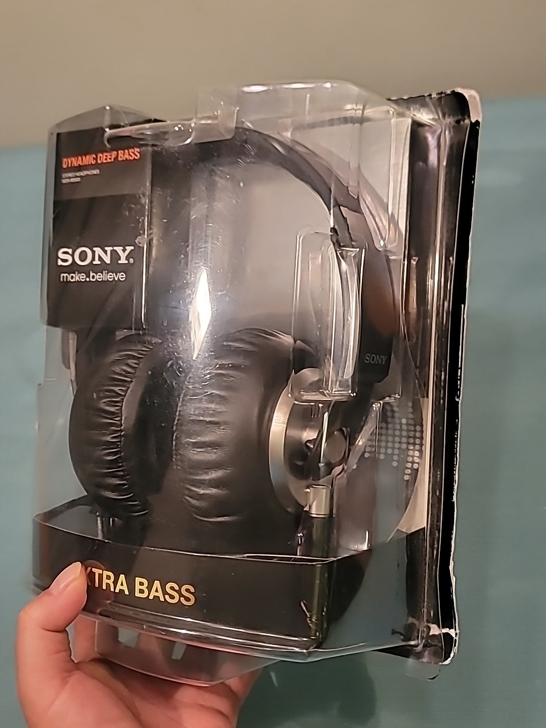 SONY MDRXB500 Headphones – 40mm Driver: MDR-XB500