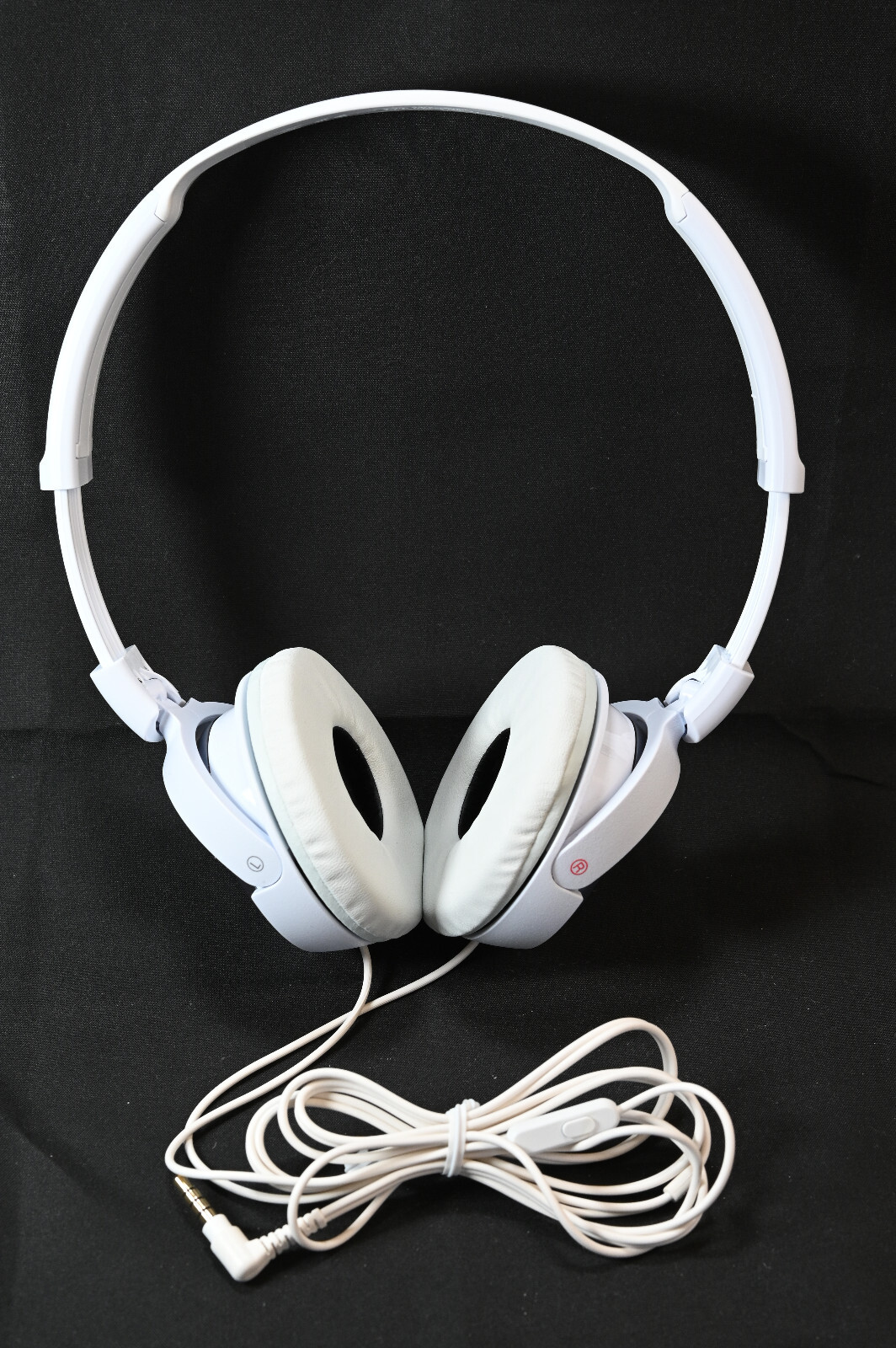 Sony MDR-ZX310AP/B ZX Series On-Ear Stereo Headphones w/Mic MDRZX310AP White