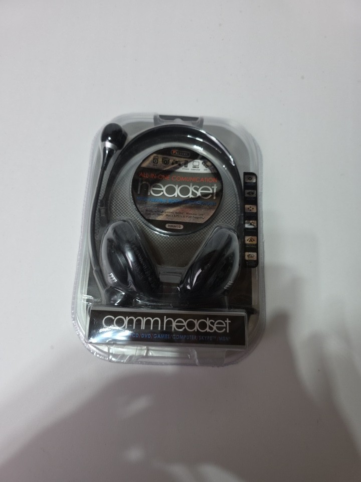 CENTURY, ALL-IN-ONE COMPUTER HEADPHONES FOR VIP AND GAMING
