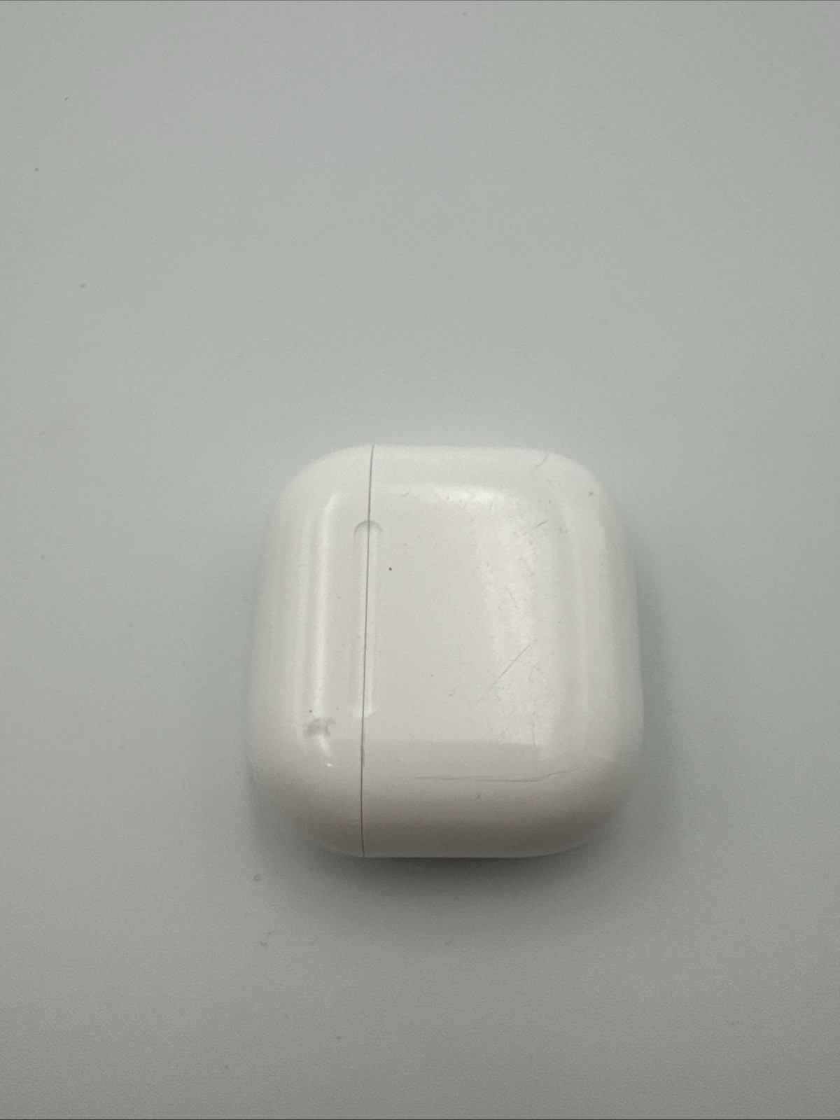 Apple AirPods 4 (ANC) Wireless Bluetooth Earbuds USB-C Charging Case White READ