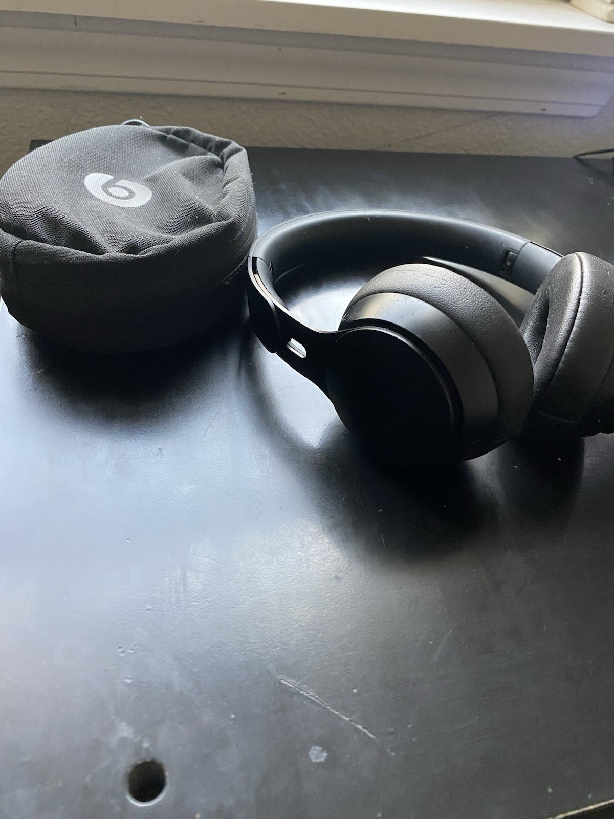 Beats by Dr. Dre Solo Pro On Ear Wireless Headphones – Black