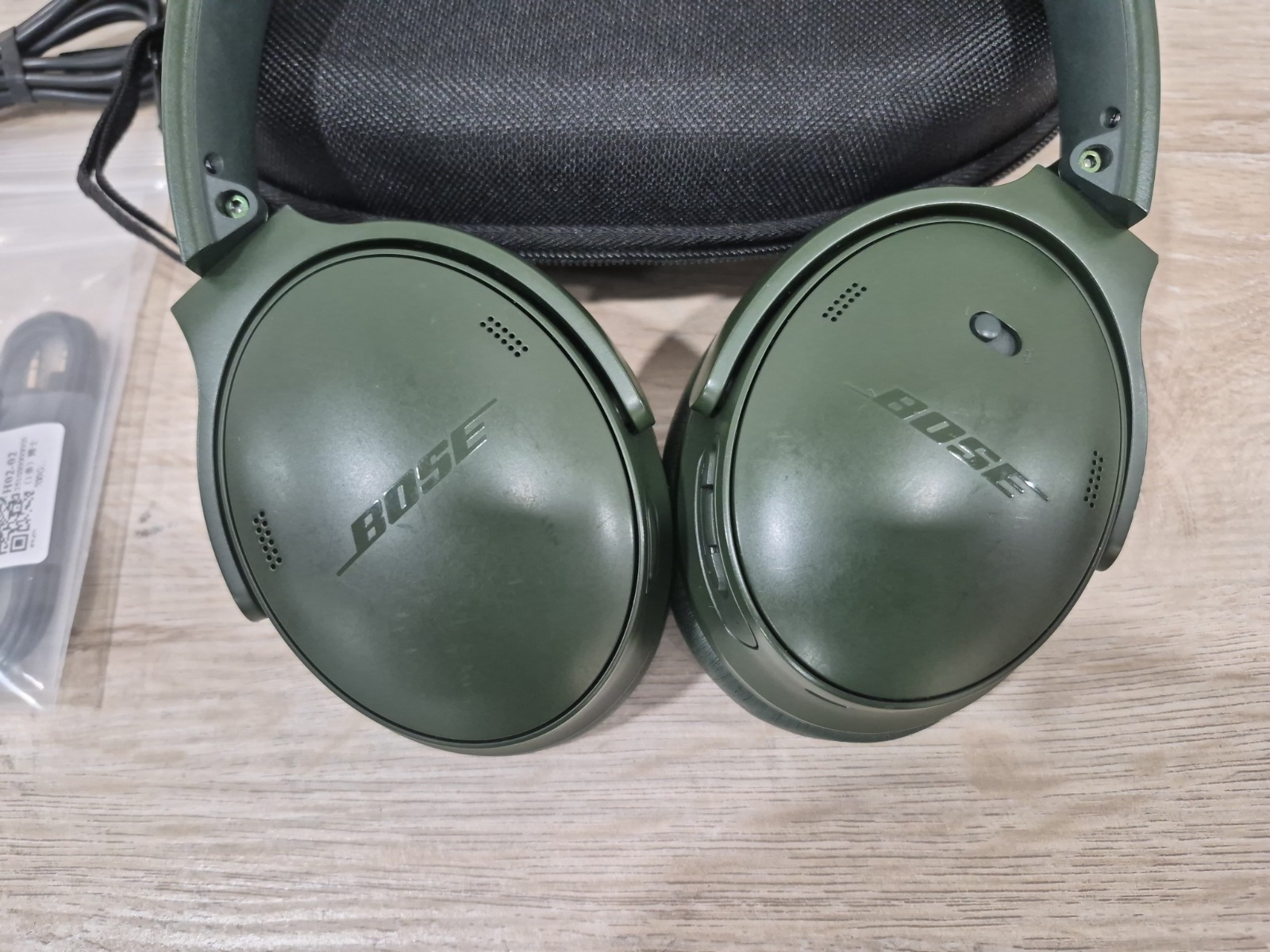Bose QuietComfort Wireless Noise Cancelling Headphones – Green (Excellent)