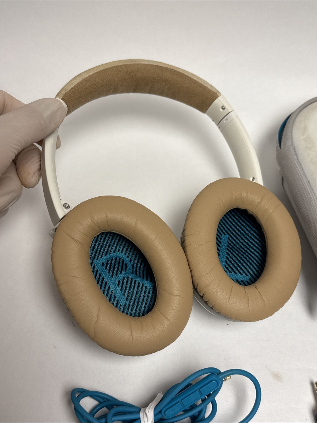 Bose QC25 Bose QuietComfort 25 Wired Headphones White