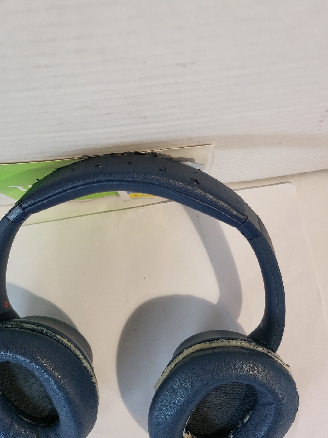 Sony Wireless Over-Ear Headphones YY2966 WH-CH720N Noise Canceling Working Good.