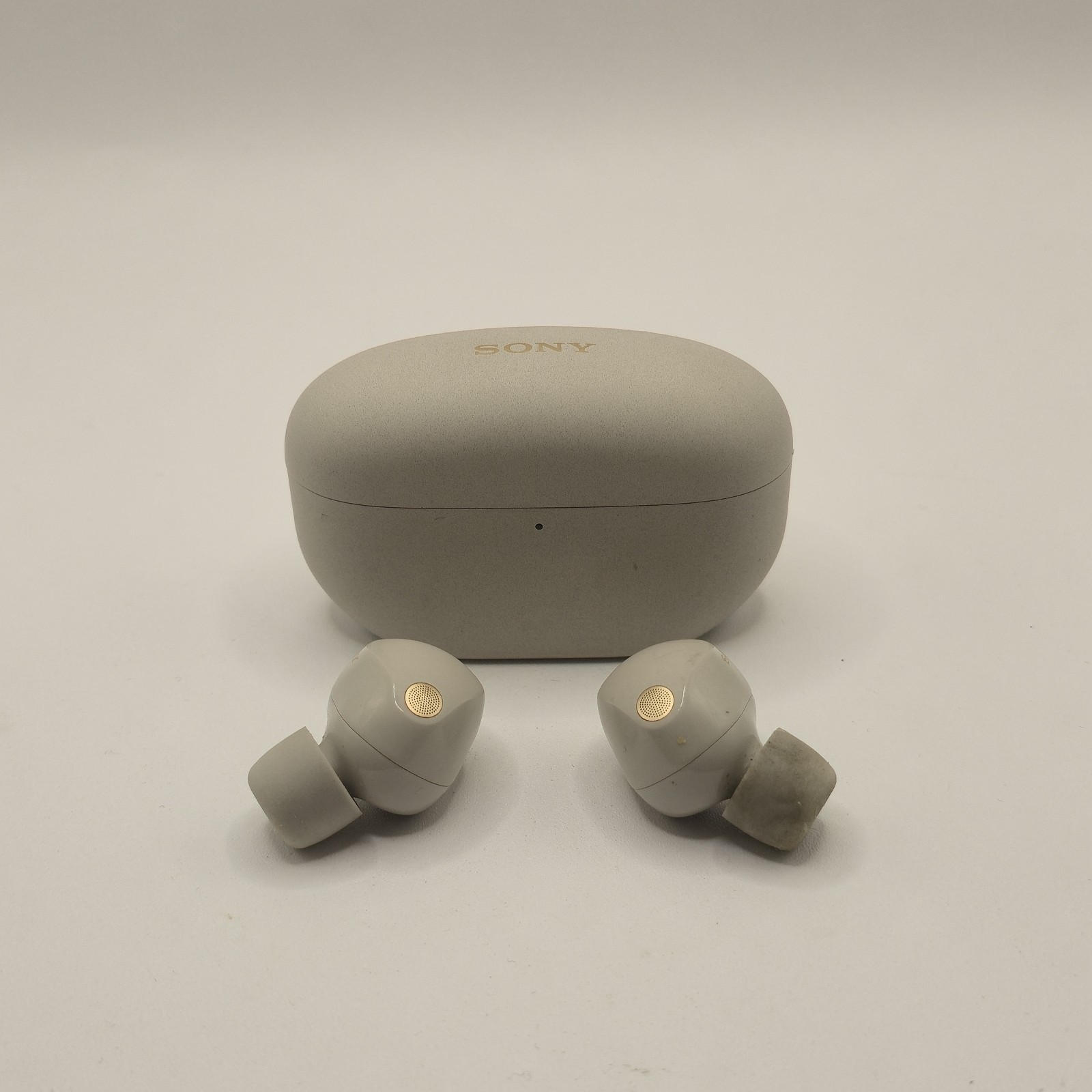 Sony WF-1000XM5 Wireless In-Ear Headphones – Silver