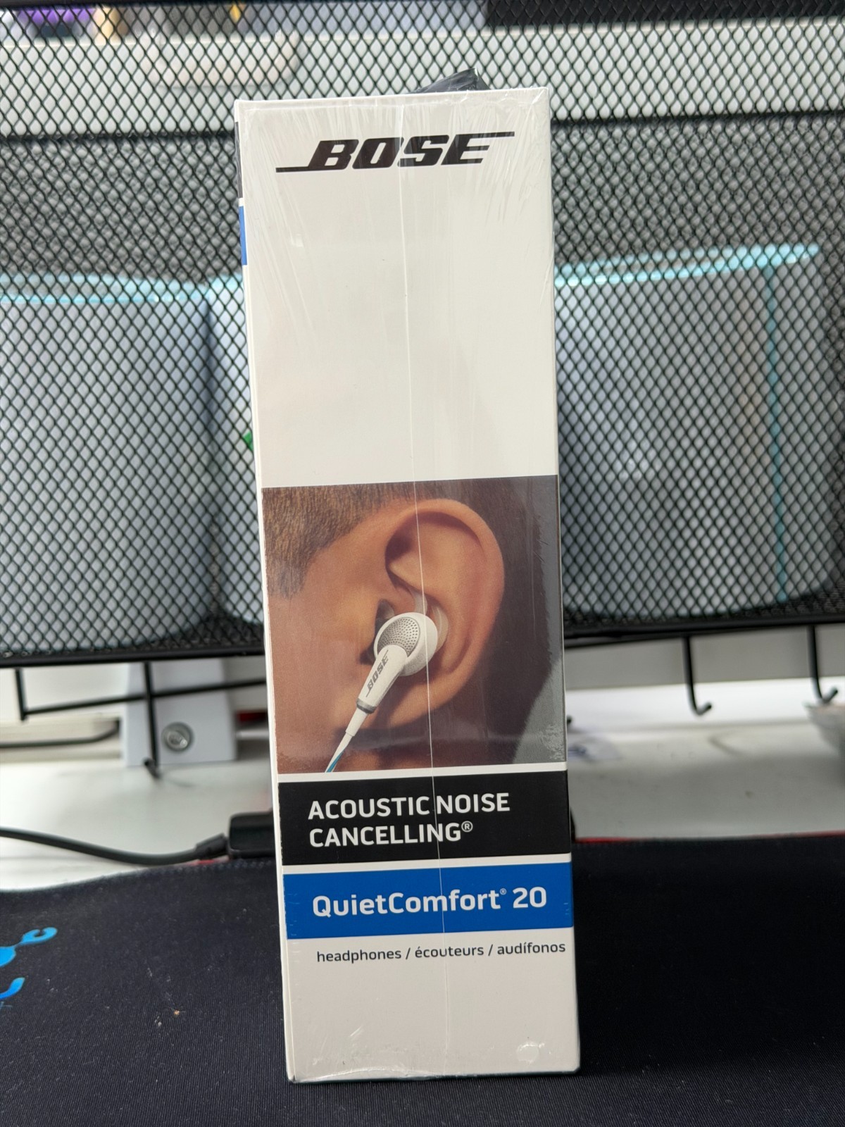 New Sealed Bose QuietComfort 20 Noise Cancelling Headphones For Android – White