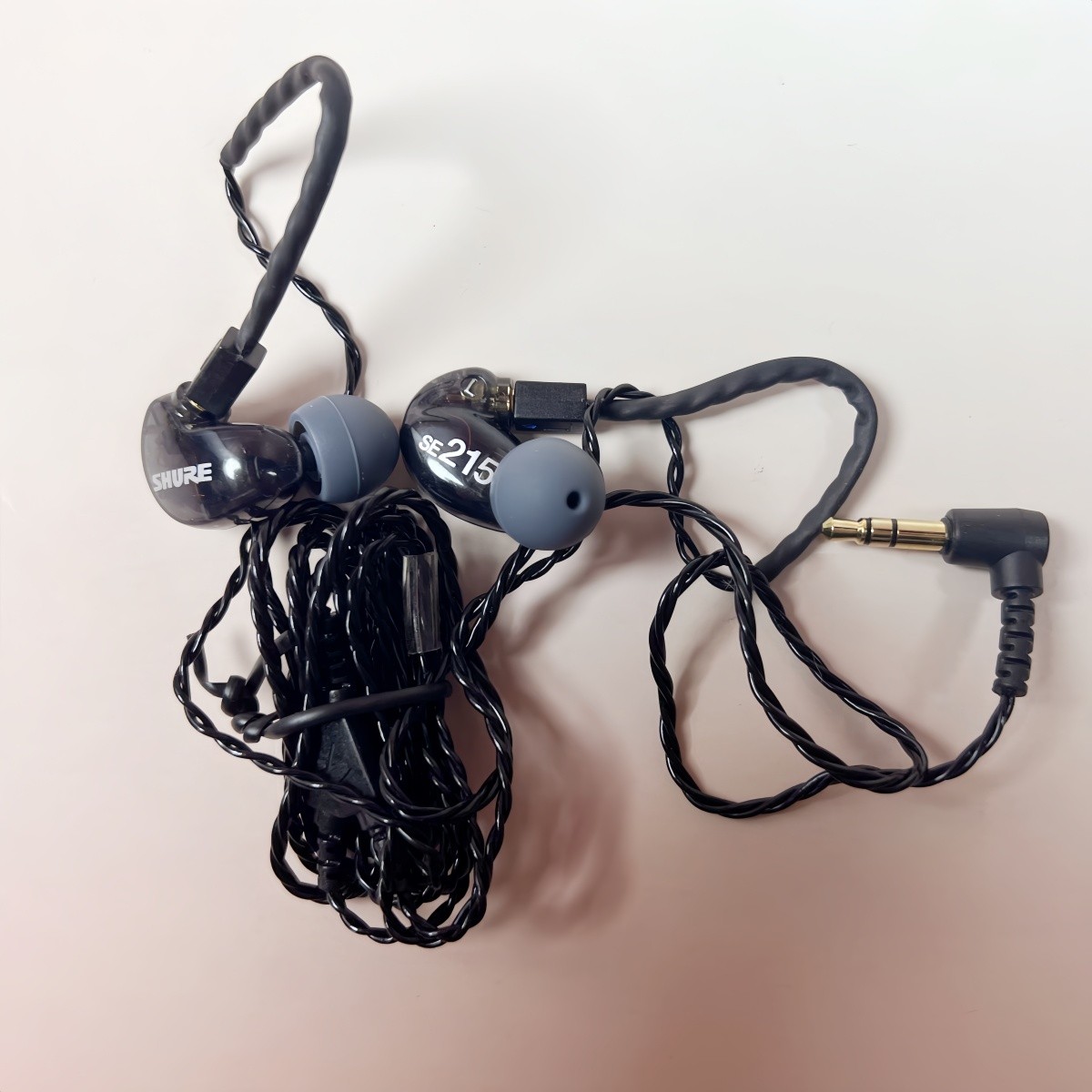 Shure SE215 Sound Isolating In-Ear Headphones 3.5mm wired Earphones Black/Clear